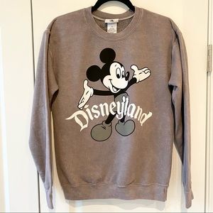 Disneyland Disney Parks Mickey Mouse gray fleece crew sweatshirt Small